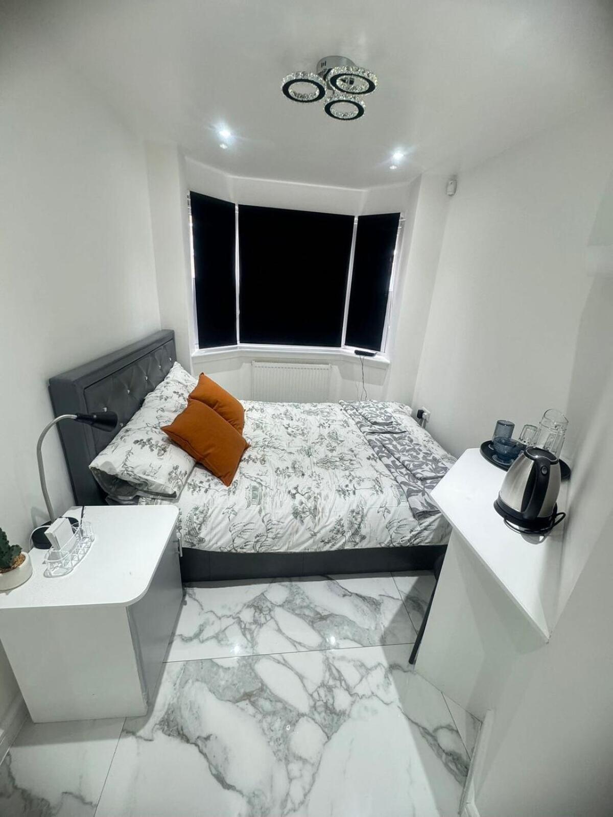 Tina Guest House London Bagian luar foto